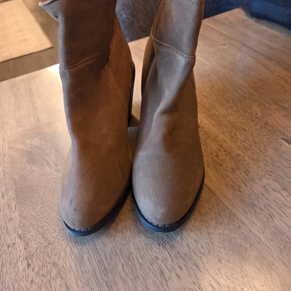 Sterling River Boots tan‎ western booties leather size 8